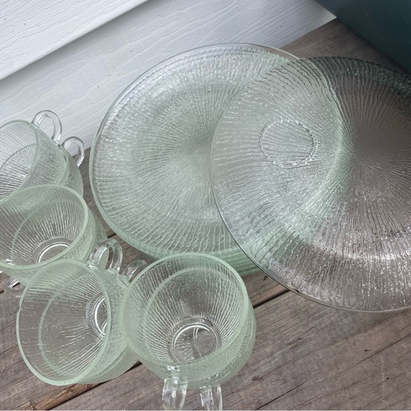 Vintage Jeanette Glass Co. Tree Bark Finlandia Glass...